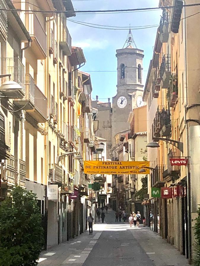 Precioso Piso En El Centro Neuralgico De Olot 아파트 외부 사진